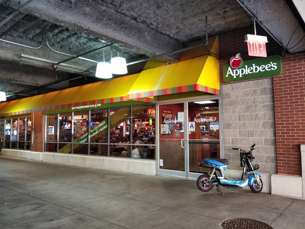 Applebees Grill + Bar | restaurant | 610 Exterior Street, Bronx, NY 10451, USA | 3472265700 OR +1 347-226-5700