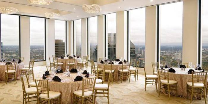 The Houston Club | restaurant | 910 Louisiana St Suite 4900, Houston, TX 77002, USA | 7132253257 OR +1 713-225-3257