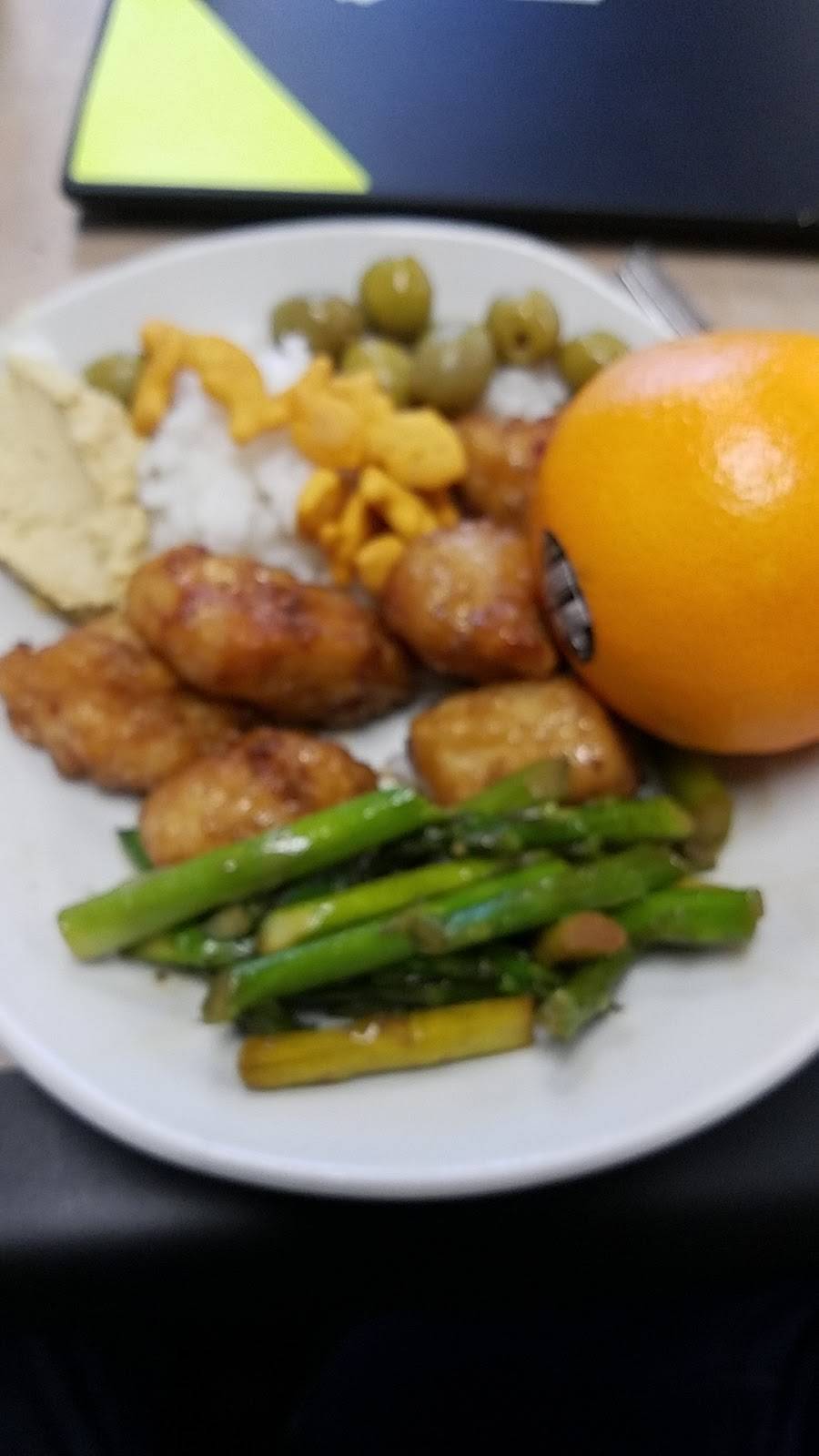 Culvers | restaurant | 1499 Lawrence Dr, De Pere, WI 54115, USA | 9204037440 OR +1 920-403-7440