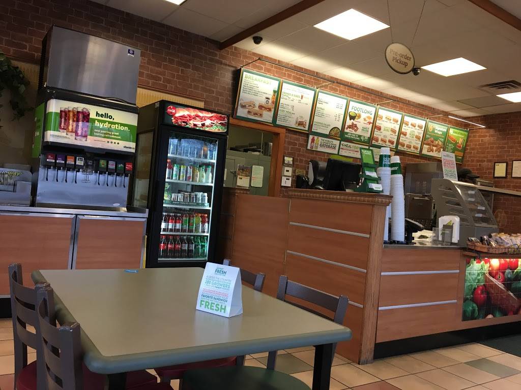 Subway | restaurant | 768 Belmont St, Brockton, MA 02301, USA | 5082323716 OR +1 508-232-3716