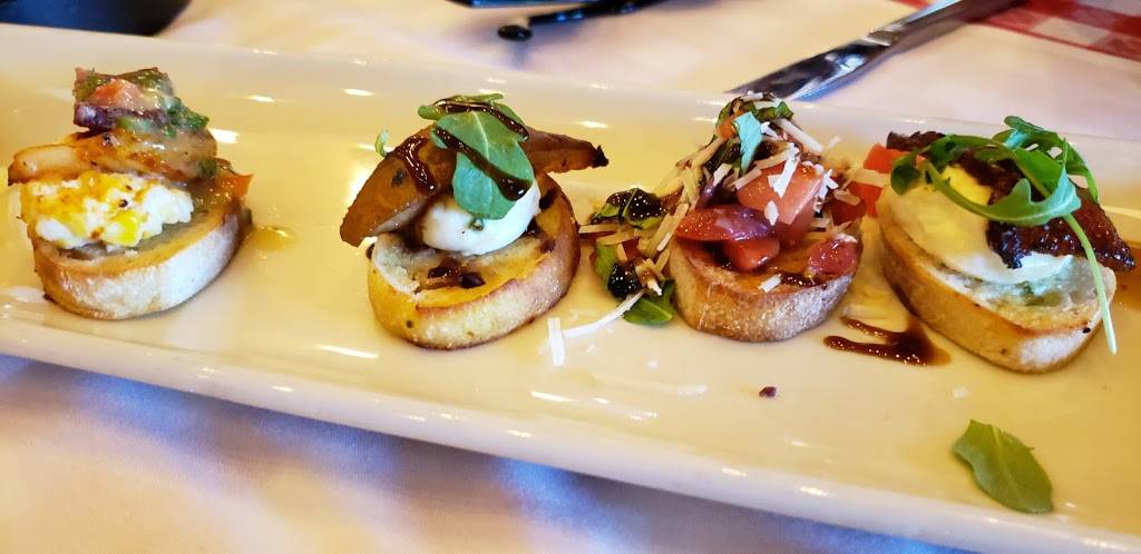 Maggianos Little Italy | restaurant | 203 Westshore Plaza, Tampa, FL 33609, USA | 8132889000 OR +1 813-288-9000