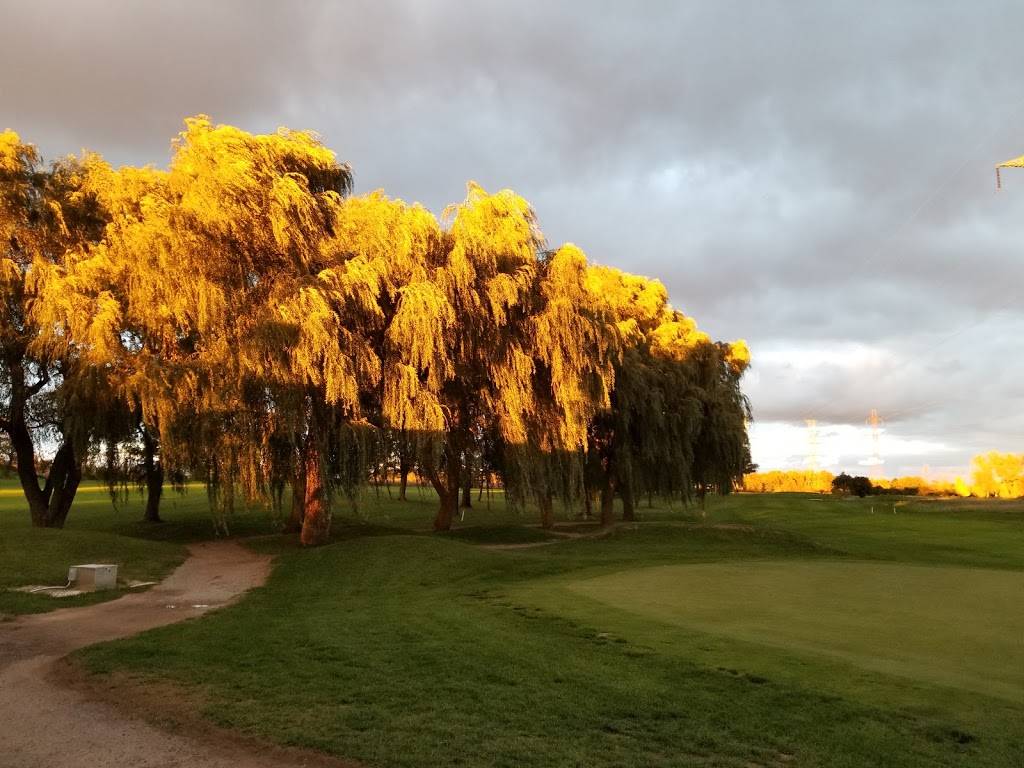 Beechwood Golf & Social House | restaurant | 4680 Thorold Townline Rd, Niagara Falls, ON L2E 6S4, Canada | 9056804653 OR +1 905-680-4653