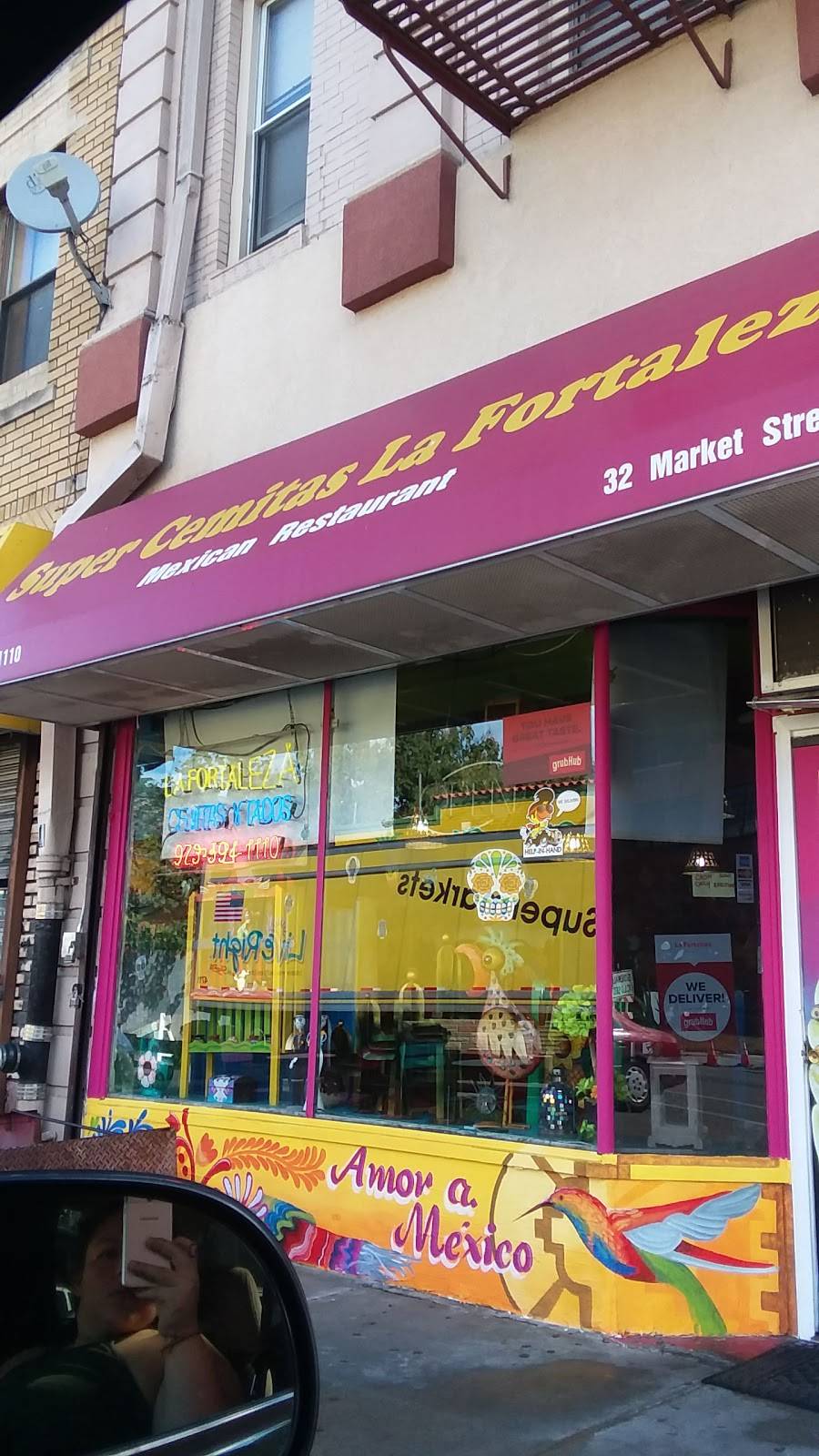 La Fortaleza | restaurant | 204 Hope Ave, Passaic, NJ 07055, USA | 9734712883 OR +1 973-471-2883