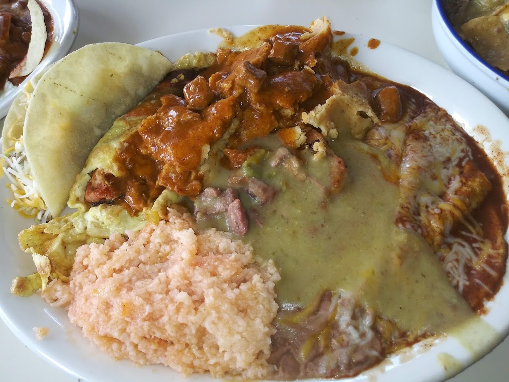 Mi Pueblo | restaurant | 3 Transcon Ln, Winslow, AZ 86047, USA | 9282892665 OR +1 928-289-2665