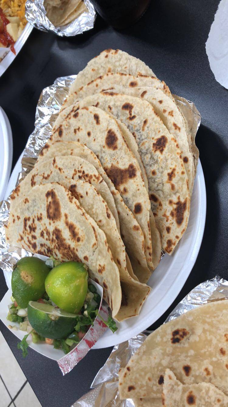 Taqueria Laredo | restaurant | 3634 Marvin D Love Fwy, Dallas, TX 75224, USA | 2142386394 OR +1 214-238-6394