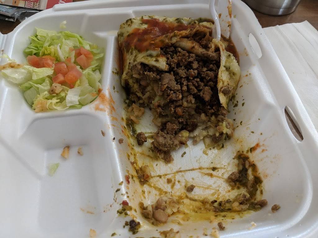 Taqueria Castillo | restaurant | 12512 Yosemite Blvd, Waterford, CA 95386, USA | 2098744711 OR +1 209-874-4711