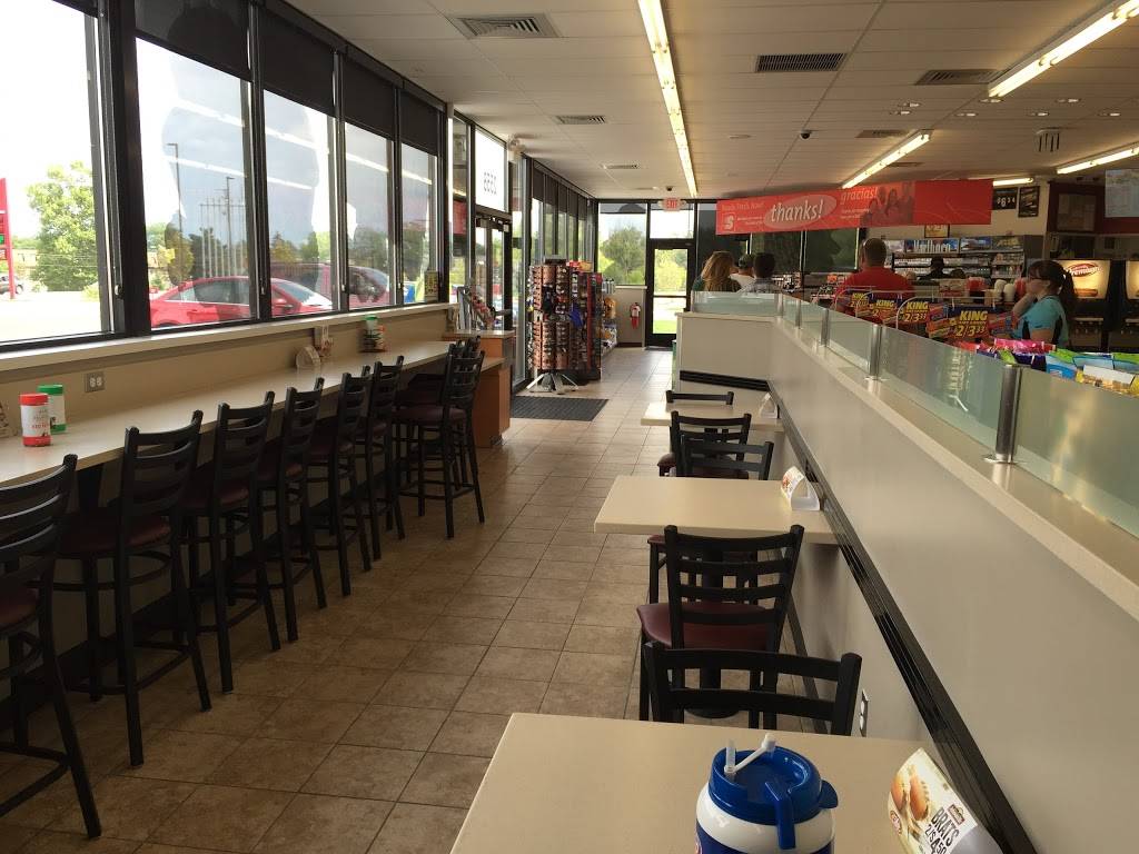 Speedy Café | restaurant | 2558 E Jolly Rd, Lansing, MI 48910, USA | 5178826889 OR +1 517-882-6889