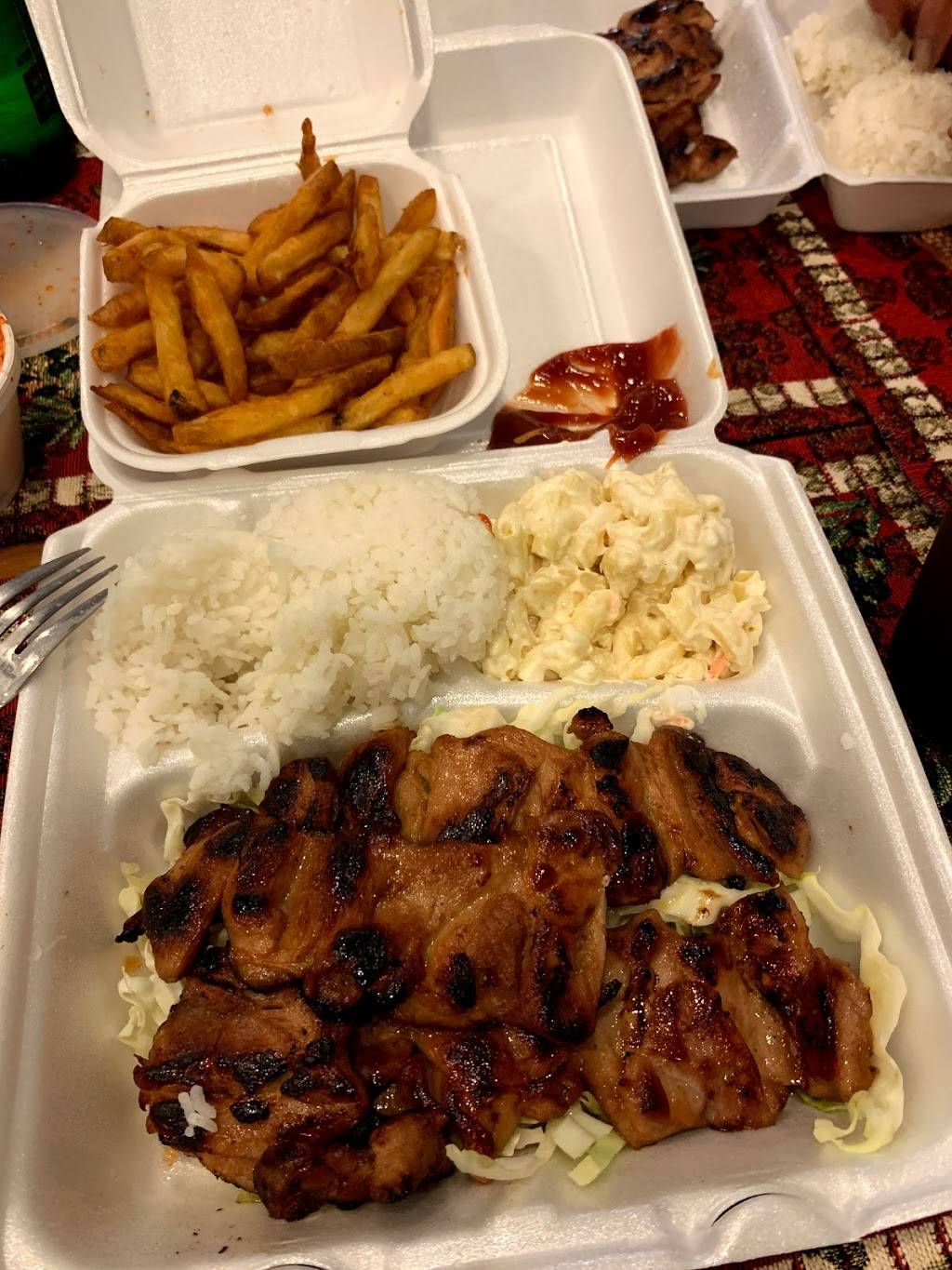 L&L Hawaiian Barbecue | restaurant | 687 N Stephanie St, Henderson, NV 89014, USA | 7024330240 OR +1 702-433-0240