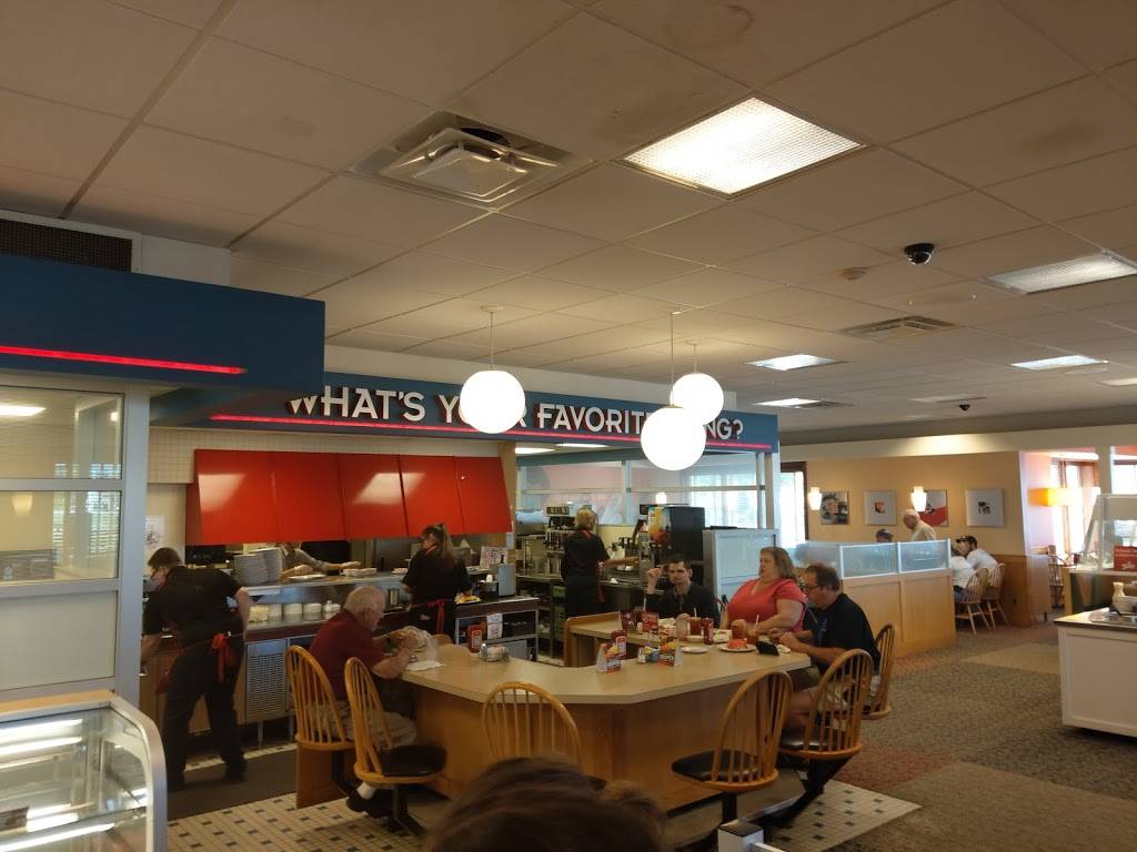 Frischs Big Boy | restaurant | 20 Troy Town Dr, Troy, OH 45373, USA | 9373391889 OR +1 937-339-1889