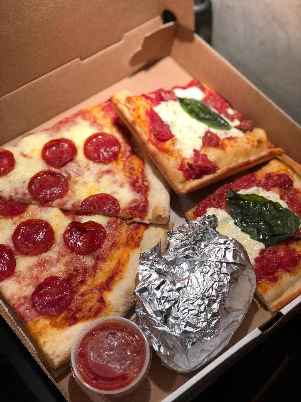 Bricklyn Pizza | meal delivery | 1240 Hancock St, Brooklyn, NY 11221, USA | 7187585858 OR +1 718-758-5858