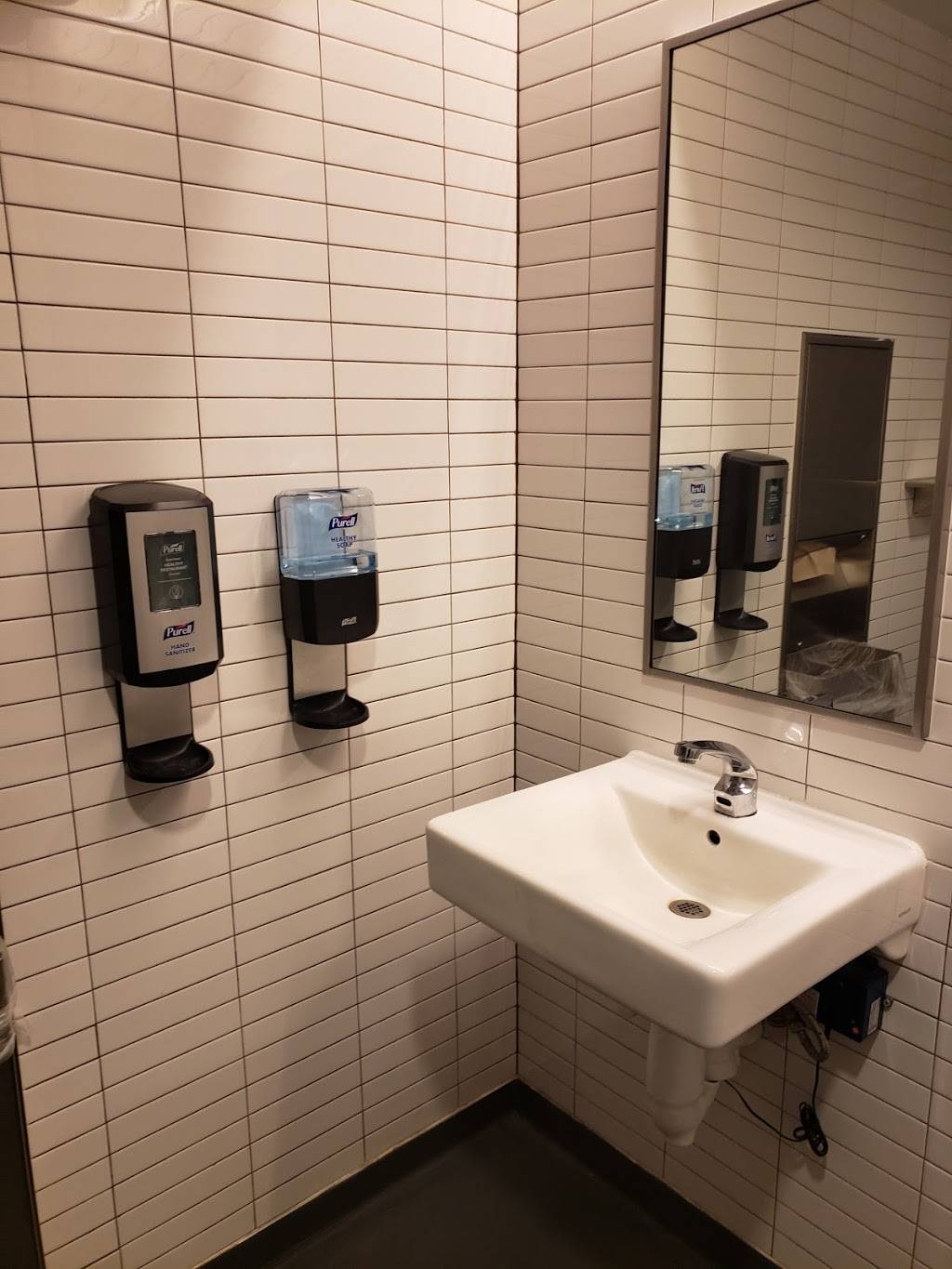 Chipotle Mexican Grill | restaurant | 3600 Coors Blvd NW A-800, Albuquerque, NM 87120, USA | 5058366865 OR +1 505-836-6865