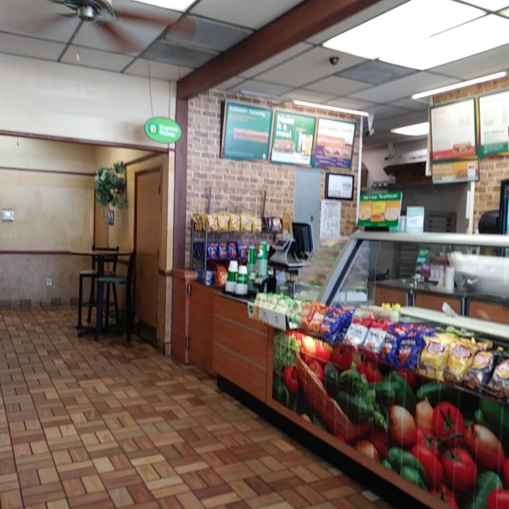 Subway | meal takeaway | 12046 SW 88th St, Miami, FL 33186, USA | 3056309383 OR +1 305-630-9383