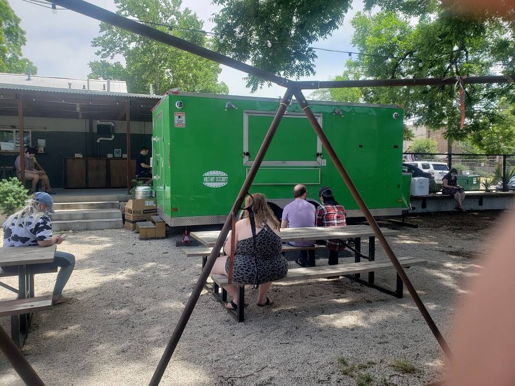 The Outpost Food Park | restaurant | 1403 E 7th St, Austin, TX 78702, USA | 5122177257 OR +1 512-217-7257