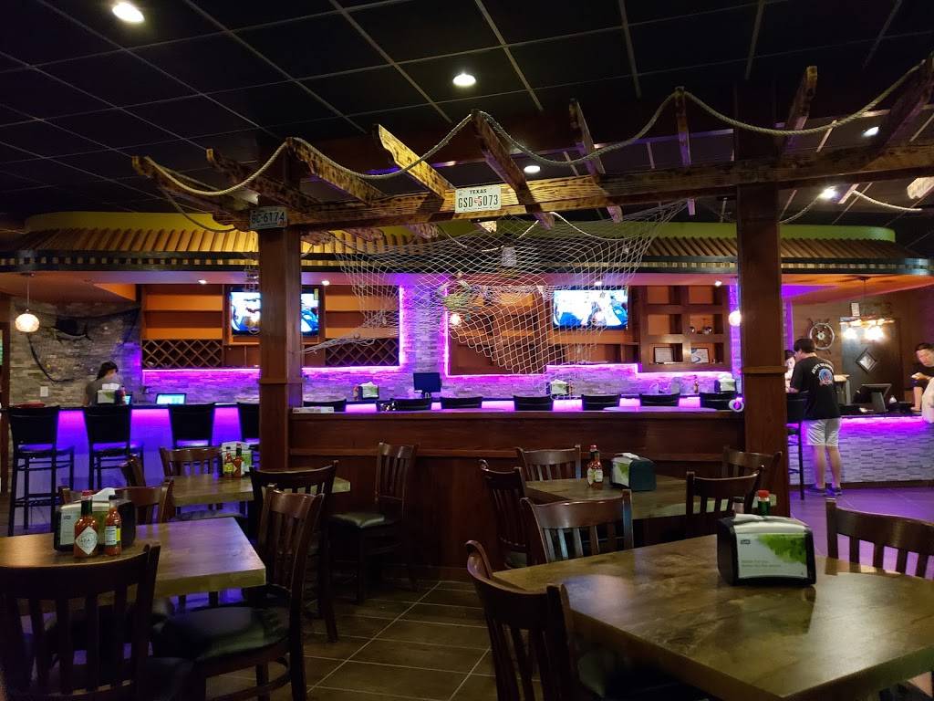 The Juicy Seafood | restaurant | 1404 Boston Rd, Springfield, MA 01119, USA | 4132098941 OR +1 413-209-8941