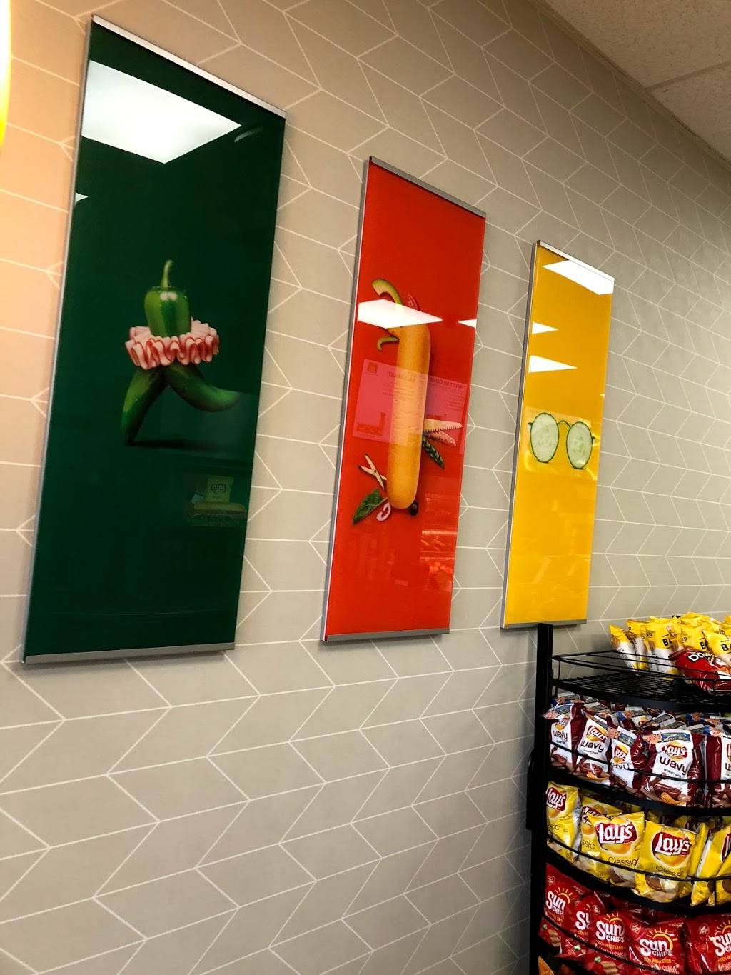 Subway | restaurant | 346-68 NY-25A, Rocky Point, NY 11778, USA | 6312099264 OR +1 631-209-9264