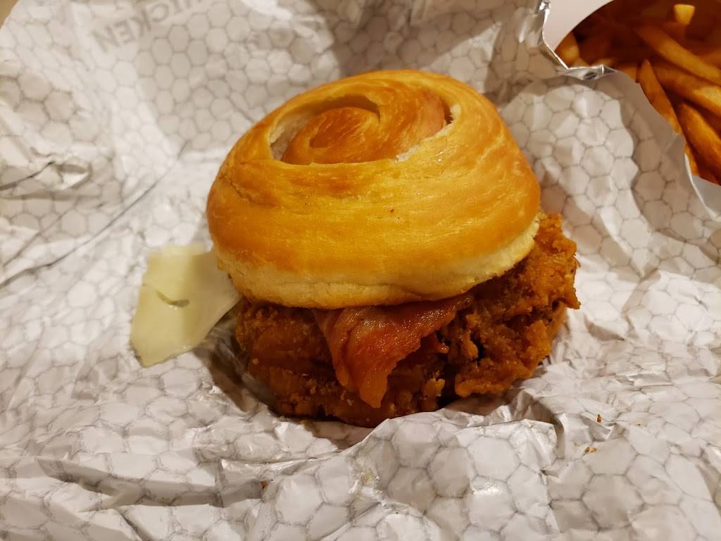 Wendys | restaurant | 2215 N Washtenaw Ave, Chicago, IL 60647, USA | 7733429339 OR +1 773-342-9339