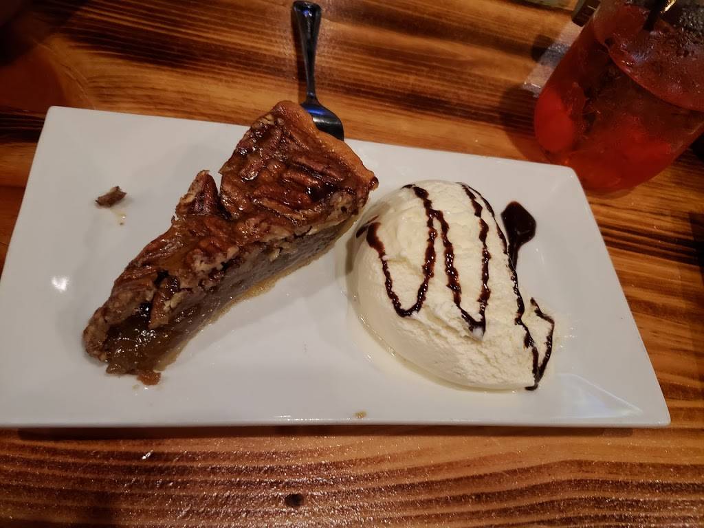 Yonkers Whiskey House | restaurant | 2211 Central Park Ave, Yonkers, NY 10710, USA | 9143465300 OR +1 914-346-5300