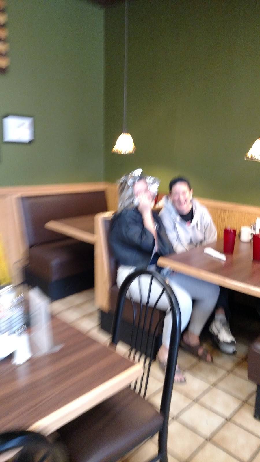 Milan Coney Island | restaurant | 1152 Dexter St, Milan, MI 48160, USA | 7344393503 OR +1 734-439-3503