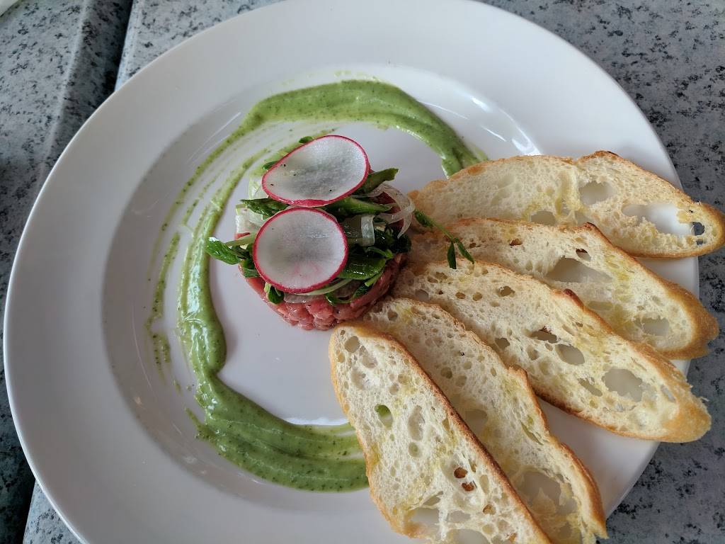 Trattoria Gusto | restaurant | 1 Walton St, Port Hope, ON L1A 2Y8, Canada | 9058851198 OR +1 905-885-1198