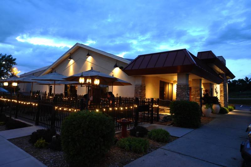 Roasted Pear | restaurant | 14200 Nicollet Ave, Burnsville, MN 55337, USA | 9528982800 OR +1 952-898-2800