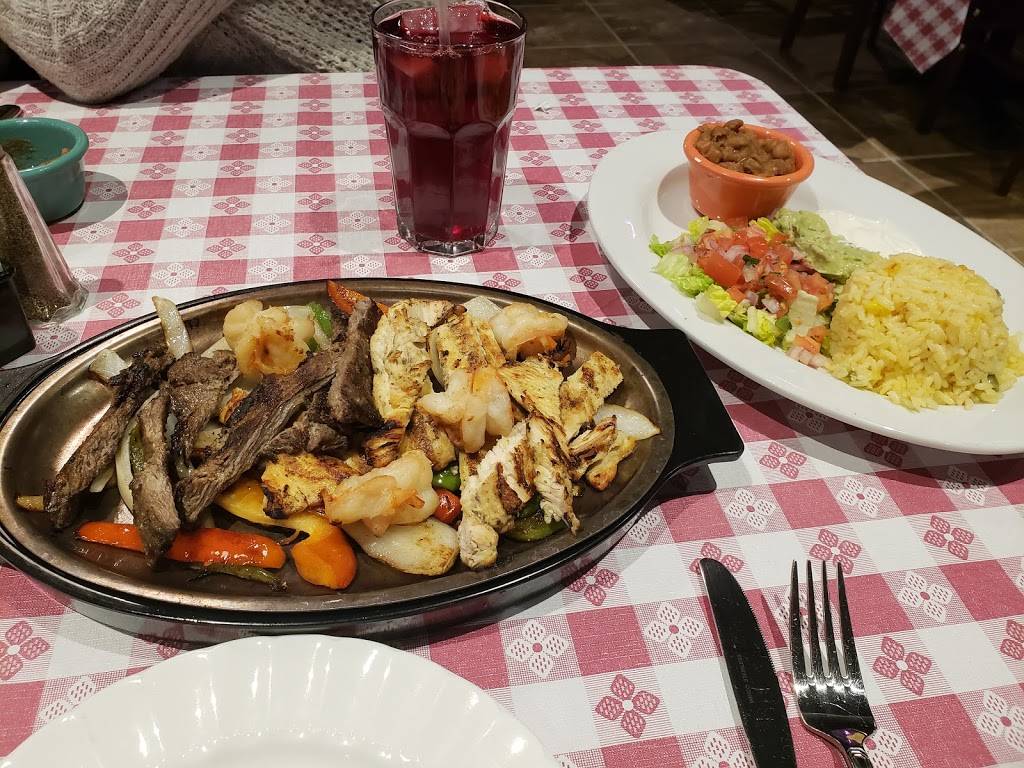 Los Primos Tex Mex & Grill | restaurant | 12303 Twinbrook Pkwy, Rockville, MD 20852, USA | 2406217505 OR +1 240-621-7505