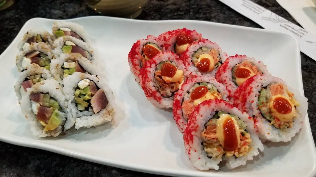 Momiji | restaurant | 913 NE Hwy 99 W #A, McMinnville, OR 97128, USA | 9712612194 OR +1 971-261-2194
