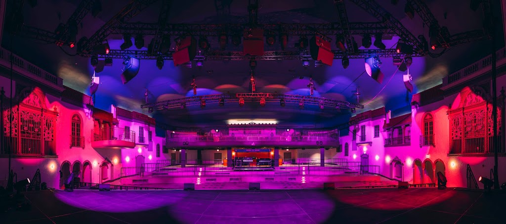 Ramova | restaurant | 3520 S Halsted St, Chicago, IL 60609, USA | 3129880838 OR +1 312-988-0838