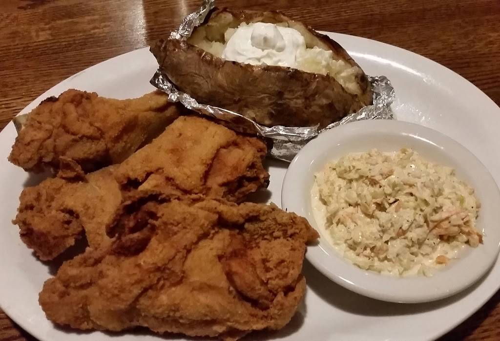 Red Ox Restaurant & Bar | restaurant | 129 E Oak Knoll Dr, Hampshire, IL 60140, USA | 8476832300 OR +1 847-683-2300