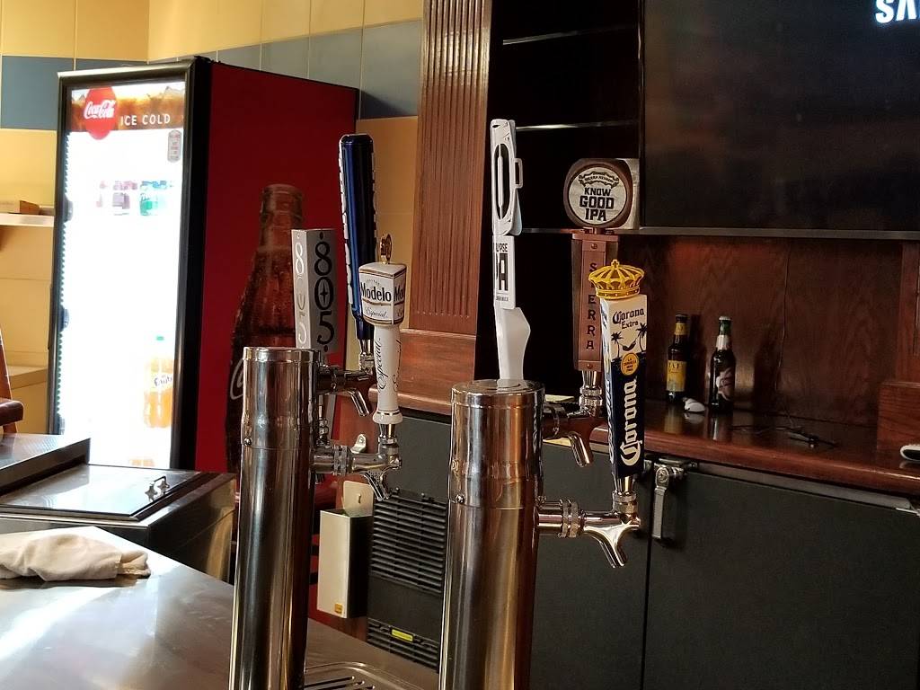 Chicagos Pizza With A Twist | restaurant | 870 E Travis Blvd # D, Fairfield, CA 94533, USA | 7074281700 OR +1 707-428-1700