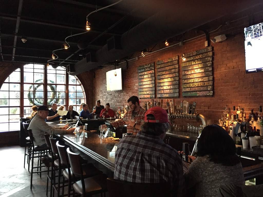 Gaslight | restaurant | 33 1st Ave, Atlantic Highlands, NJ 07716, USA | 7322918333 OR +1 732-291-8333