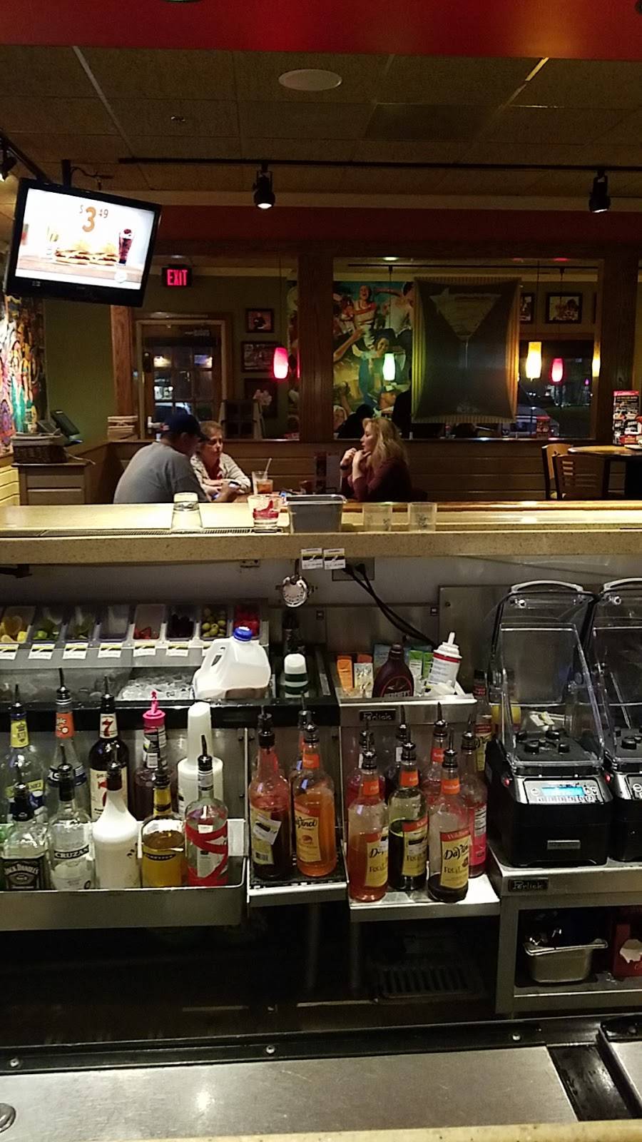 Applebees Grill + Bar | restaurant | 2449 Claribel Rd, Riverbank, CA 95367, USA | 2098639780 OR +1 209-863-9780