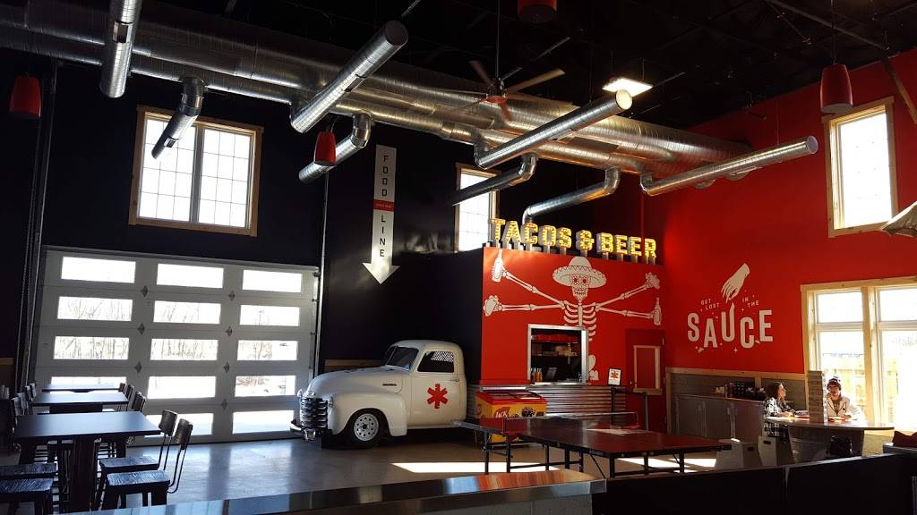 Newfangled Brew Works | restaurant | 8001 Union Station Boulevard, Harrisburg, PA 17111, USA | 7179826662 OR +1 717-982-6662