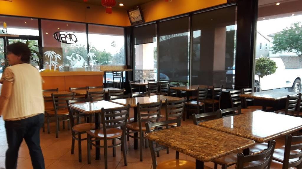Panda Palace | restaurant | 16665 Lakeshore Dr # D, Lake Elsinore, CA 92530, USA | 9516092288 OR +1 951-609-2288