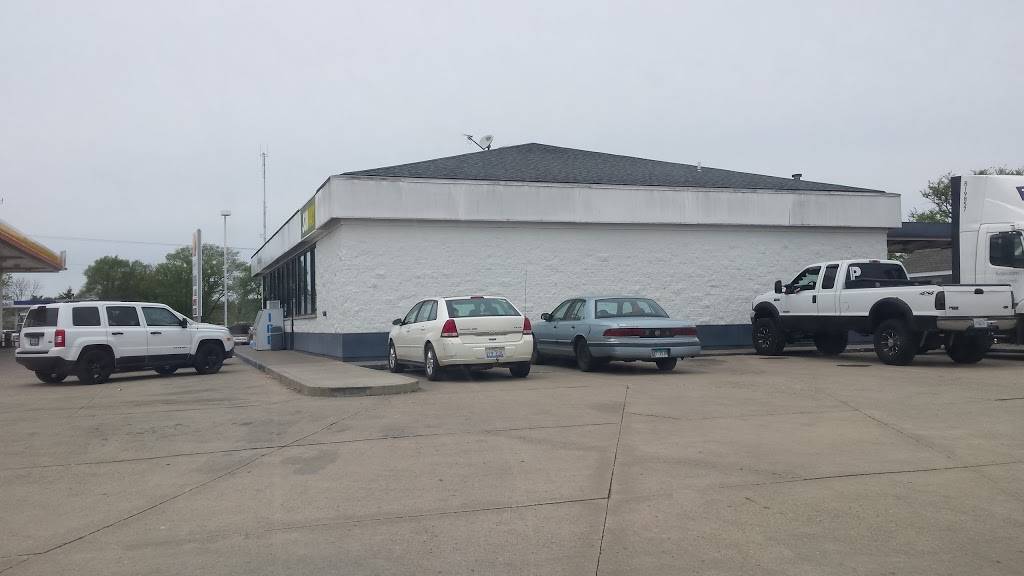 Subway | restaurant | 7200 N Kickapoo-Edwards Rd, Edwards, IL 61528, USA | 3096916269 OR +1 309-691-6269