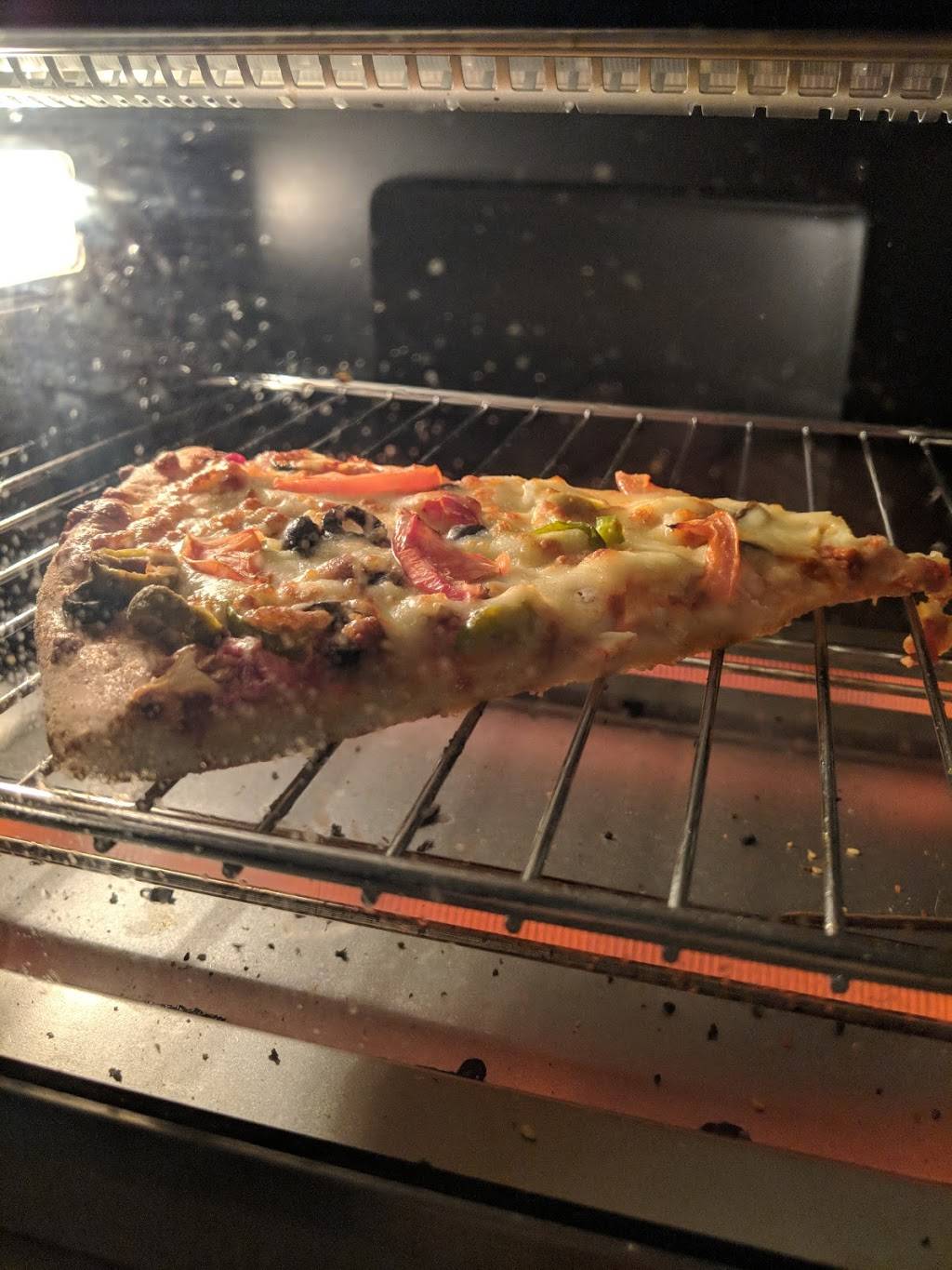 Kennedy fried chicken and pizza | restaurant | 5904 Boul Gouin O, Montréal, QC H4J 1E6, Canada | 5149034500 OR +1 514-903-4500