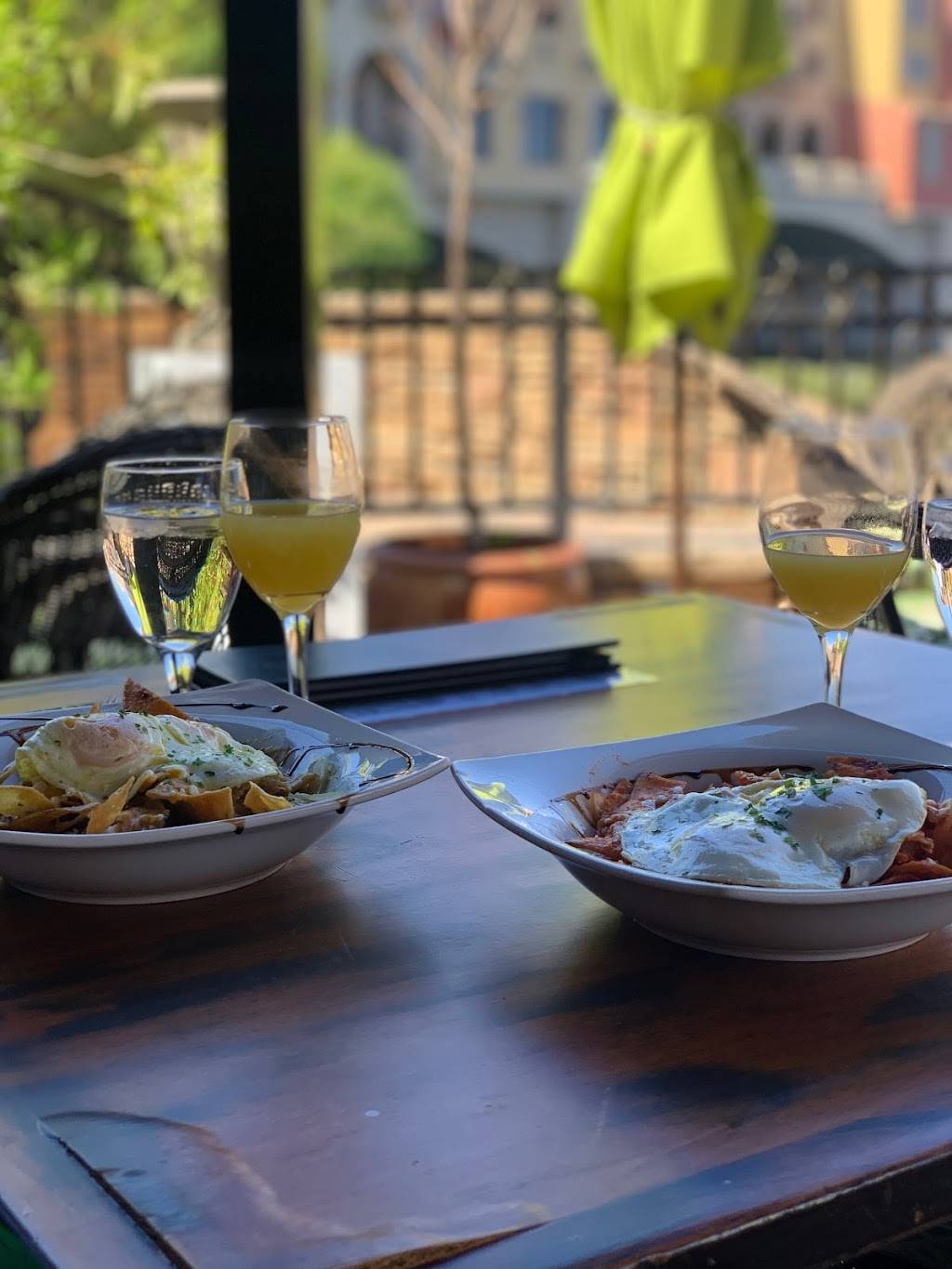 ONE5 Lakeside | restaurant | 15 Via Bel Canto, Henderson, NV 89011, USA | 7025655522 OR +1 702-565-5522