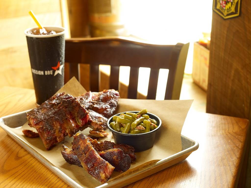 MISSION BBQ | restaurant | 968 W Mitchell Hammock Rd, Oviedo, FL 32765, USA | 4074793386 OR +1 407-479-3386