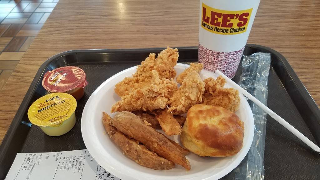 Lees Famous Recipe Chicken | restaurant | 1801 E Main St, Richmond, IN 47374, USA | 7659624913 OR +1 765-962-4913