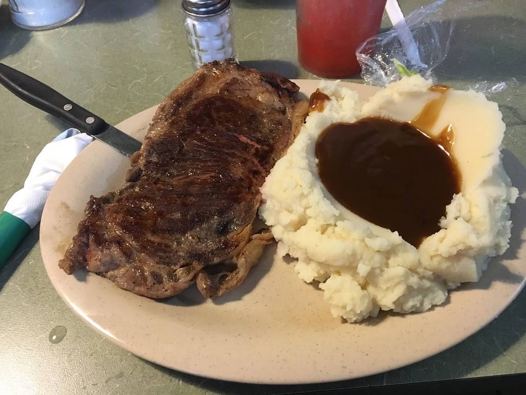 Travis Restaurant | restaurant | 34400 Harper Ave, Clinton Twp, MI 48035, USA | 5867928001 OR +1 586-792-8001