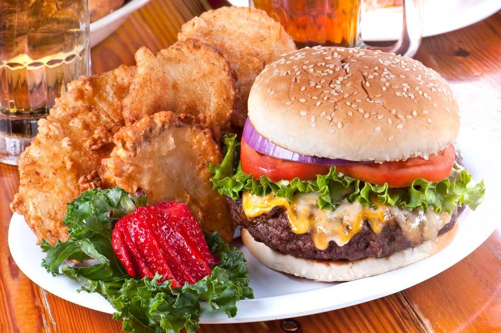 Spankys Pizza Galley & Saloon | restaurant | 317 E River St, Savannah, GA 31401, USA | 9122363009 OR +1 912-236-3009