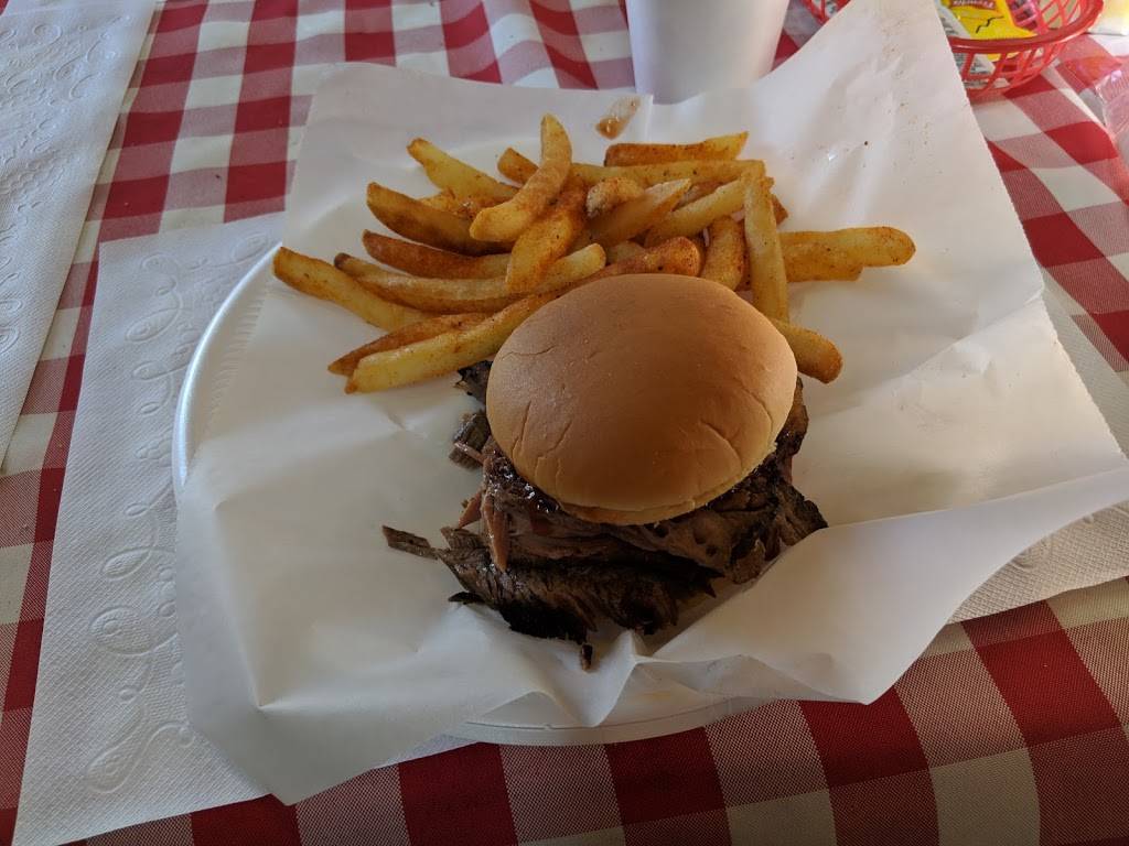 Big Bens D & M Restaurant at the Depot | restaurant | 600 Quartermaster Ct, Jeffersonville, IN 47130, USA | 8122844453 OR +1 812-284-4453