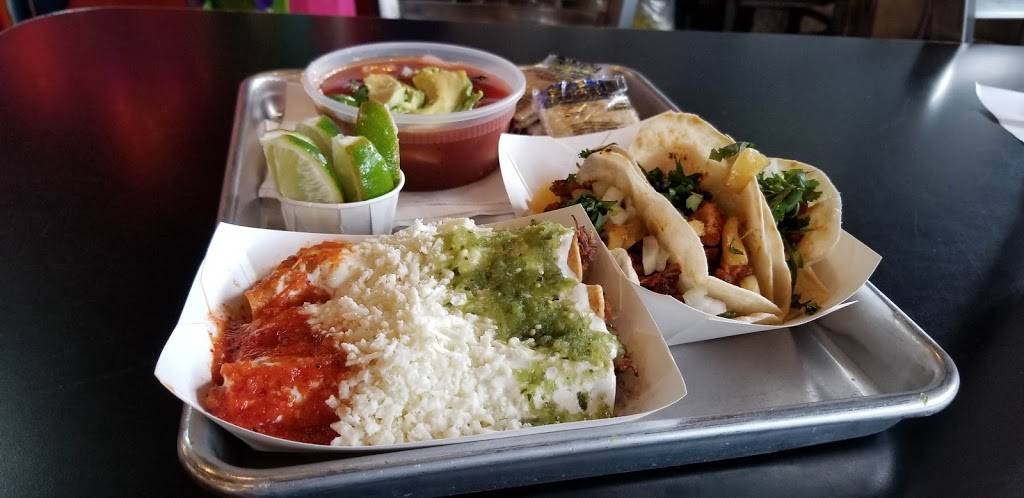 100% Taquito | restaurant | 3245 Southwest Fwy, Houston, TX 77027, USA | 7136652900 OR +1 713-665-2900