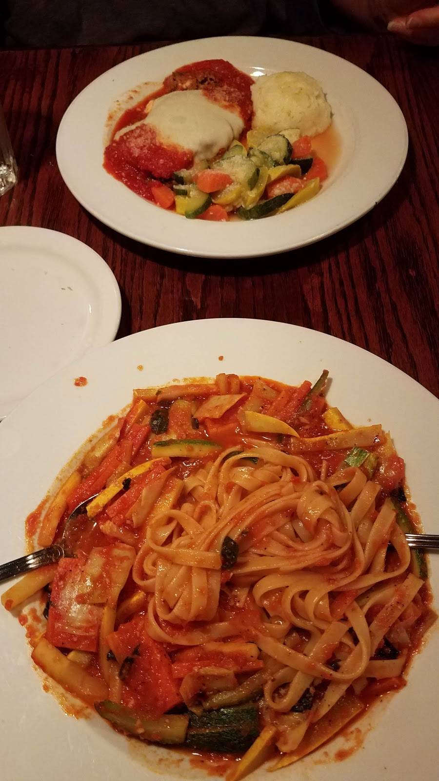 Brancifortes Brick Oven | restaurant | 810 Main St, North Wilkesboro, NC 28659, USA | 3368381110 OR +1 336-838-1110