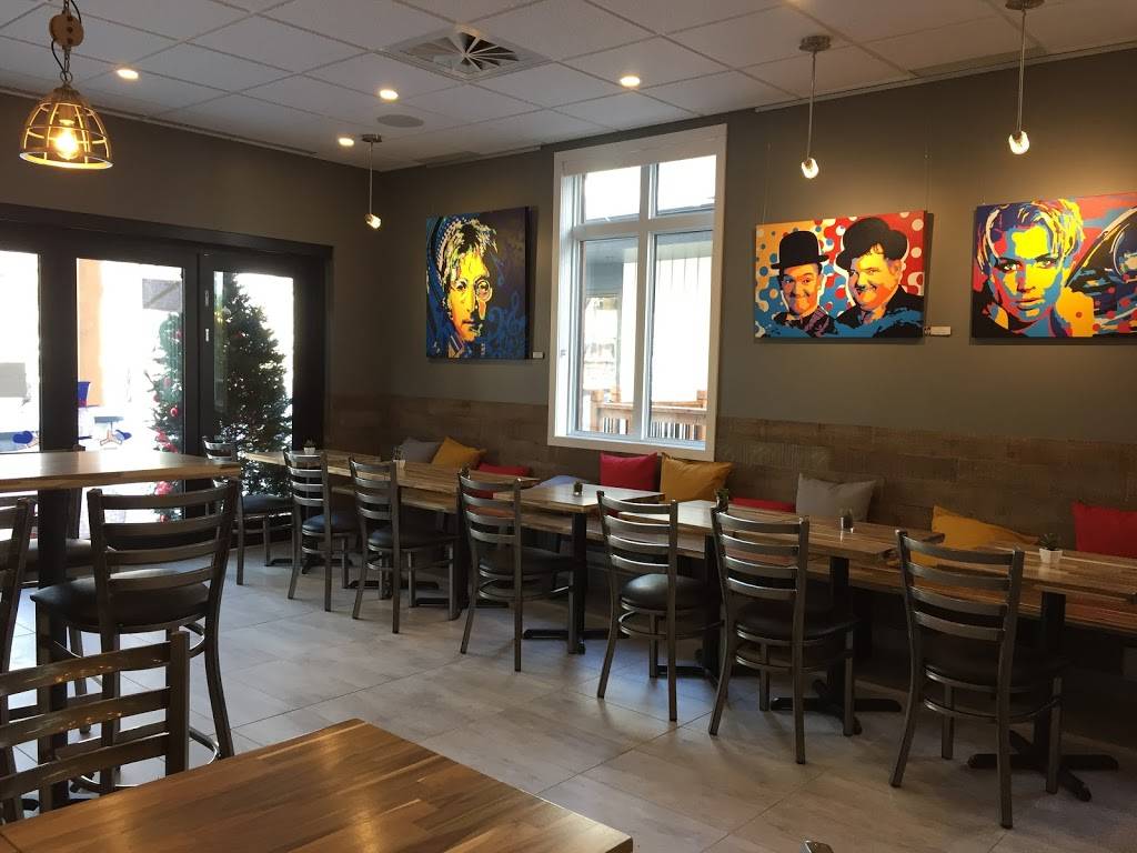 Le Café du Faubourg | cafe | 230 Rue Principale suite 101, Saint-Sauveur, QC J0R 1R0, Canada | 4507441766 OR +1 450-744-1766