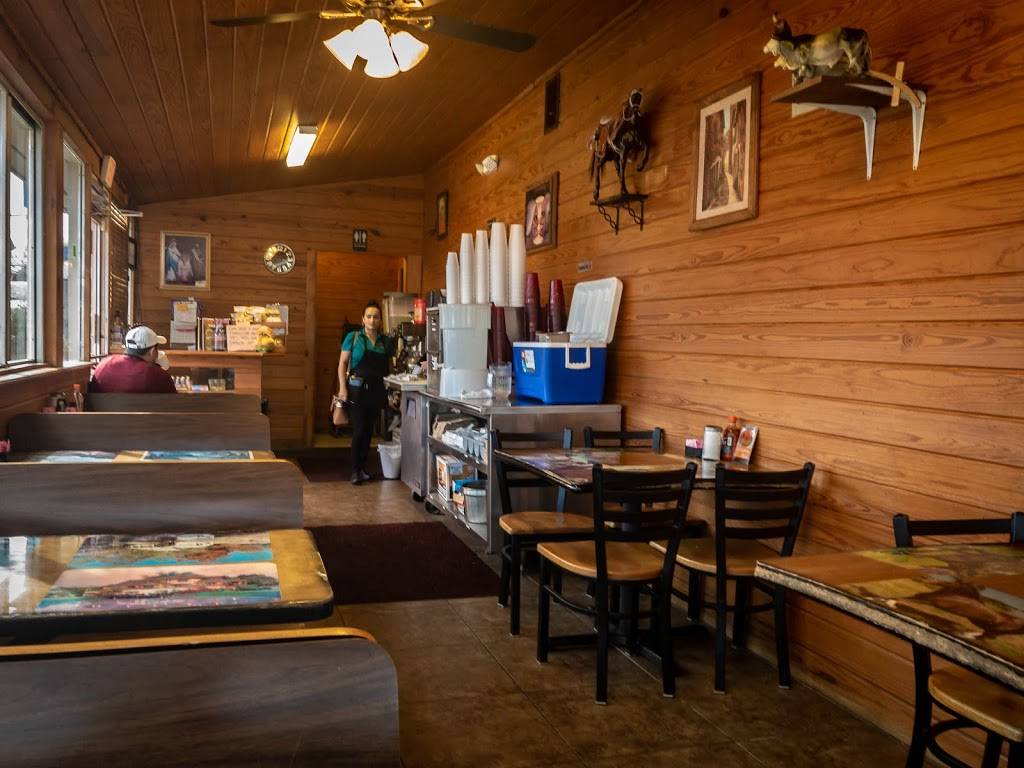 Taqueria El Charro Tapatio | restaurant | 311 E Hopkins St, San Marcos, TX 78666, USA | 5123922888 OR +1 512-392-2888