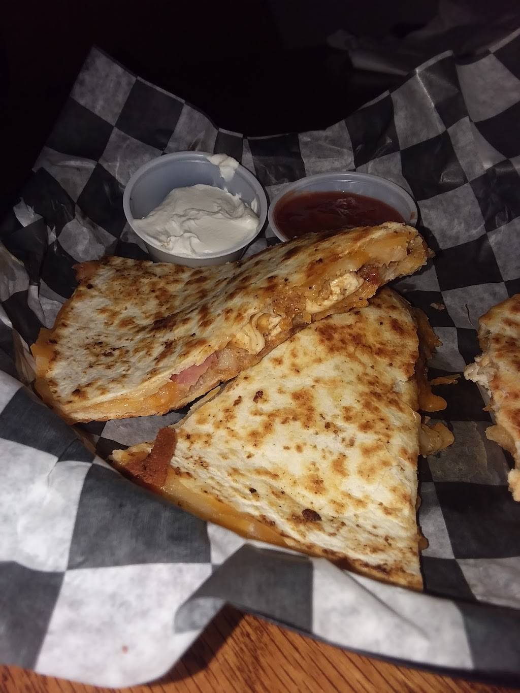 J T  S GRILL | restaurant | 4154 US-29 BUS, Madison Heights, VA 24572, USA | 4346163994 OR +1 434-616-3994