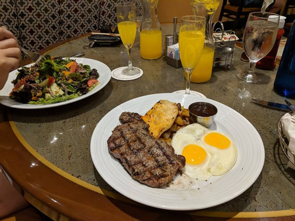 Avenue Café | restaurant | MGM Grand, 3799 S Las Vegas Blvd, Las Vegas, NV 89109, USA | 7028917335 OR +1 702-891-7335