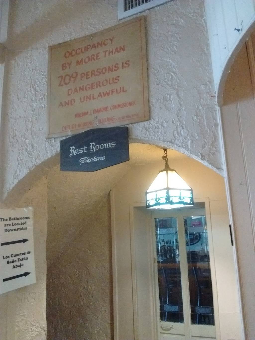 Green Pavilion | restaurant | 4307 18th Ave, Brooklyn, NY 11218, USA | 7184354722 OR +1 718-435-4722