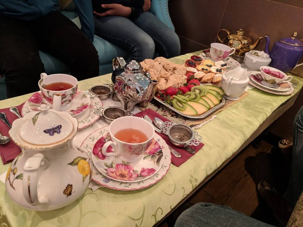 The Tipping Teapot | restaurant | 14482 Big Basin Way, Saratoga, CA 95070, USA | 4088673606 OR +1 408-867-3606