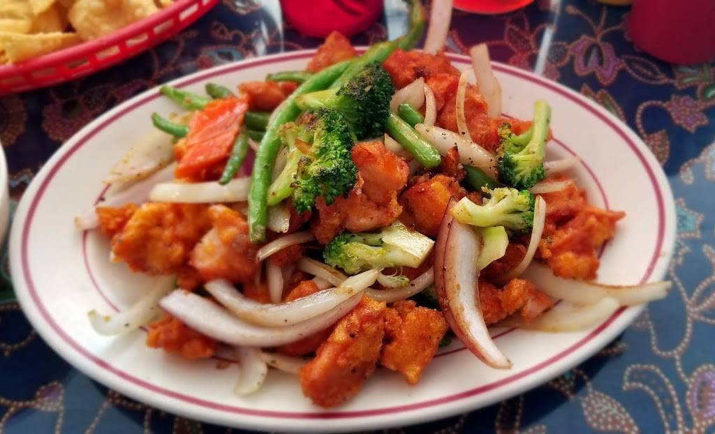 Cafe Asia | restaurant | 6546 E Central Ave, Wichita, KS 67206, USA | 3166858818 OR +1 316-685-8818